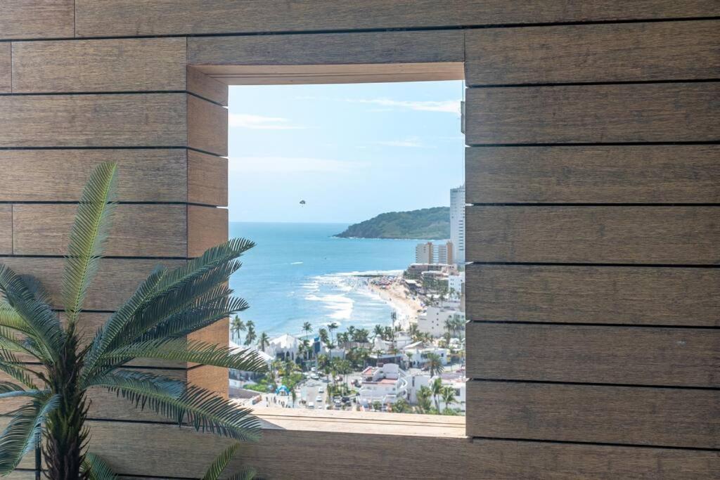 Piso 18 En Malecon Con Vista Al Mar Apartman Mazatlán Kültér fotó